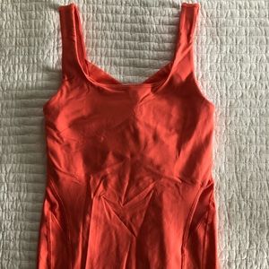 Lululemon tank